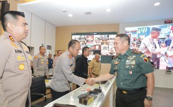 Mayjen TNI Rafael Terjunkan Ribuan Personil, Kawal Peringatan 1 Suro dan Suron Agung Mayjen TNI Rafael Terjunkan Ribuan Personil, Kawal Peringatan 1 Suro dan Suron Agung (foto : ist)