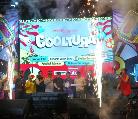 Ndarboy Genk Sukses Hibur Masyarakat Kediri dalam Festival Cooltura 2024 Ndarboy Genk Sukses Hibur Masyarakat Kediri dalam Festival Cooltura 2024 (foto : ist)