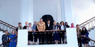 Wagub Emil Apresiasi HAEJ Sebagai Teladan Kolaborasi dan Dedikasi Lintas Negara Wagub Emil Apresiasi HAEJ Sebagai Teladan Kolaborasi dan Dedikasi Lintas Negara (foto : ist)
