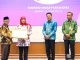 Gubernur Khofifah Terima Penghargaan Menteri Dikdasmen Atas Kinerja Tinggi UKBI 2021-2024 Gubernur Khofifah Terima Penghargaan Menteri Dikdasmen Atas Kinerja Tinggi UKBI 2021-2024 (foto : ist)