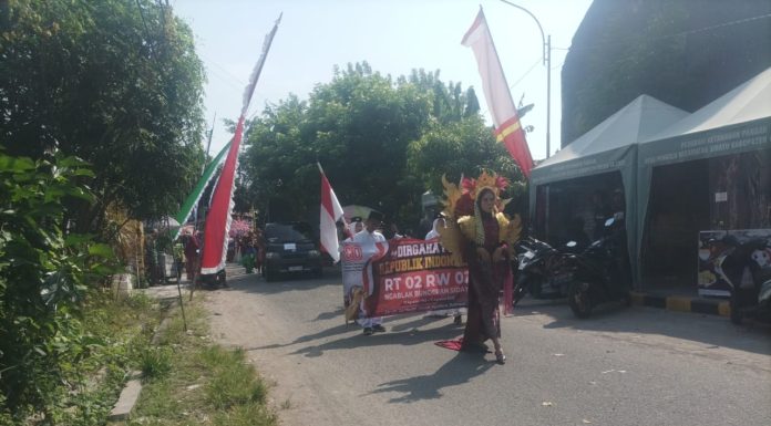 Karnaval dan Jalan Sehat Meriahkan HUT ke-80 RI di Desa Bunderan Sidayu