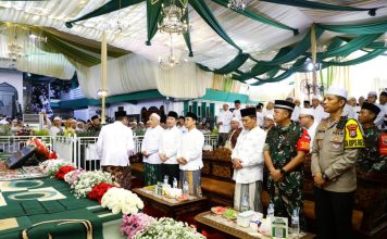 Emil Dardak Ajak Masyarakat Jatim Untuk Manunggal Bersama TNI Polri Jaga Jawa Timur