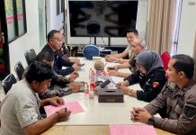 DJP Jatim II Serahkan Tersangka Pengelapan Penerimaan Negara Ke Kejari Gresik