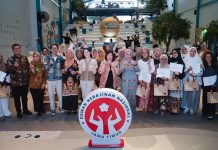 Ketua Dekranasda Jatim Arumi Bachsin Ajak Kartini Muda Penggiat Fashion dan Kriya Inovatif Terapkan Sustainable Design