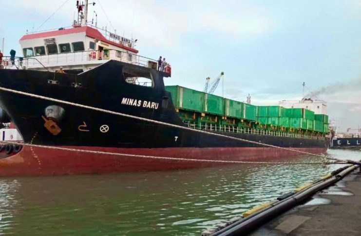 KSOP Utama Tanjung Perak Surabaya dan PT Terminal Teluk Lamong Uji Coba Zona Labuh 2 (EAZI), Upaya Pangkas Waktu Tunggu Kapal di Tanjung Perak