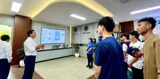 Queensway Secondary School Singapura Pelajari Operasi Green & Smart Port di PT Terminal Teluk Lamong