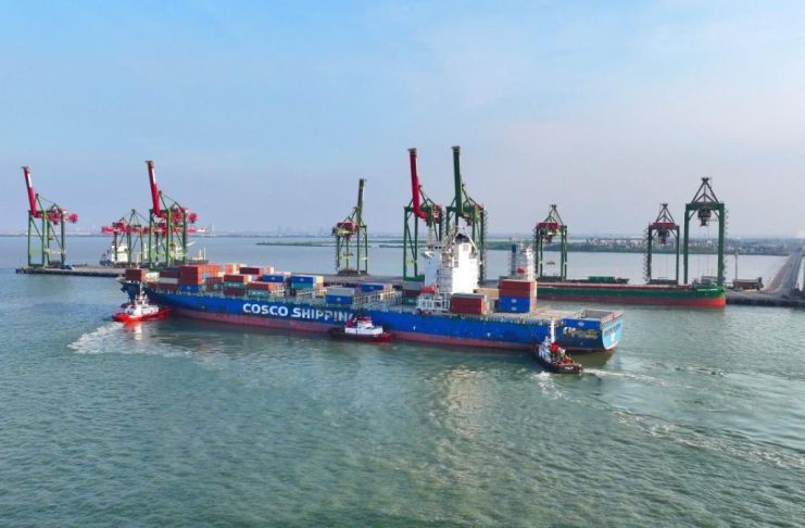 COSCO Pilih Terminal Teluk Lamong, Arus Petikemas International Tumbuh Lebih Dari 90%