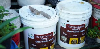 PLN UIT JBM Luncurkan Program ELSINDUK GEMES, Dorong Ekonomi Sirkular dari Pengelolaan Bank Sampah di Gresik