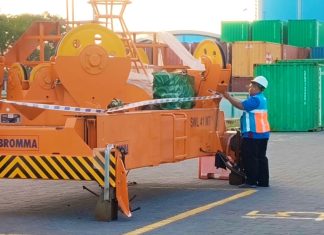 PT Terminal Teluk Lamong Perkuat Kapasitas TPK Nilam Melalui Penambahan E-RTG Ramah Lingkungan
